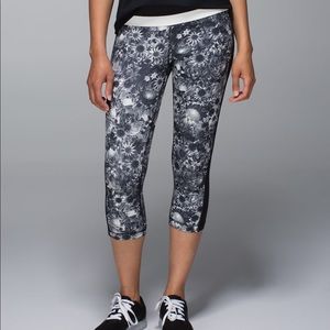 Lululemon Up The Pace Crop